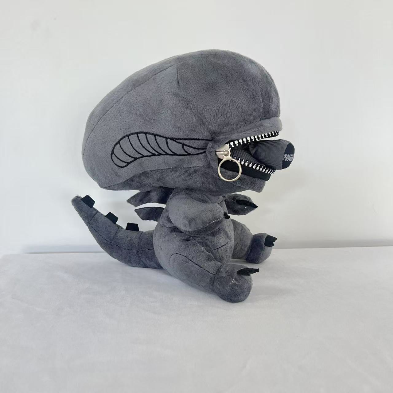 Xenomorph Kids Toys - Peluche alieno Xenomorph con cerniera Bambole
