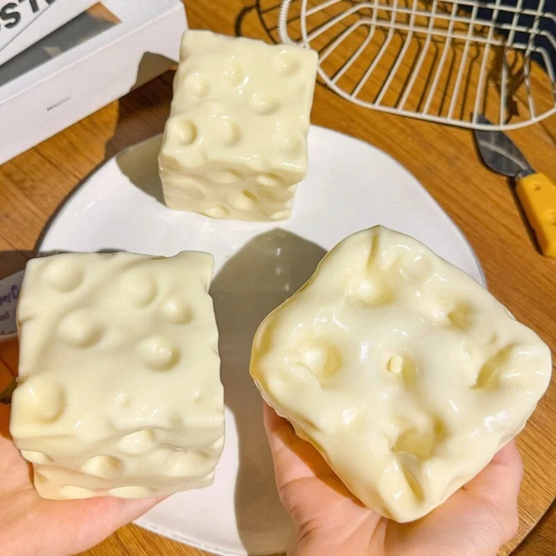 Taba Squishy Cheese Cube, Pall - Kids Y Toys recensione e prezzo